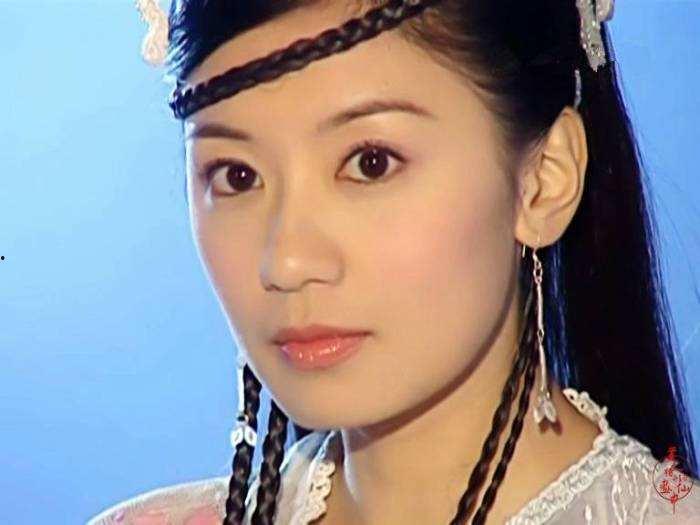 娱乐圈贾静雯吃瓜爆料,从玉女掌门人到豪门独生女继承人