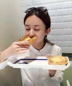 初三冬天娱乐吃瓜酱,初三学子共享吃瓜酱欢乐时光