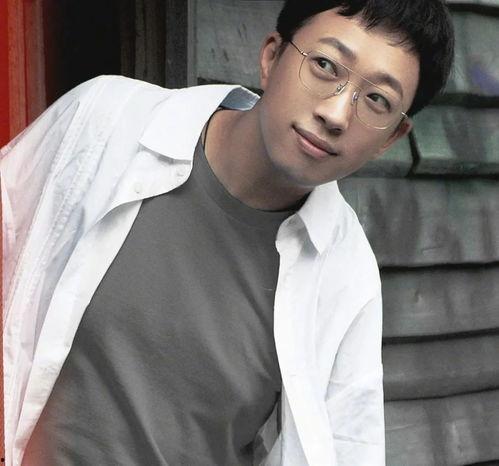 娱乐吃瓜君彭冠英,演技派实力派，网友直呼“火星撞地球”