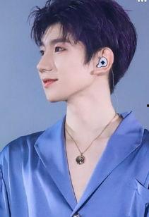 王源娱乐圈吃瓜,从童星到争议，成长之路的曲折与反思