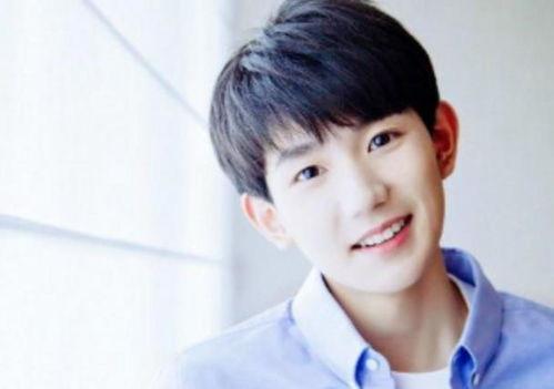 娱乐吃瓜君毕雯珺,从偶像练习生到影视双栖，娱乐圈的清流与实力派”