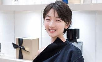 娱乐吃瓜酱开朗大男孩,揭秘开朗大男孩的欢乐生活