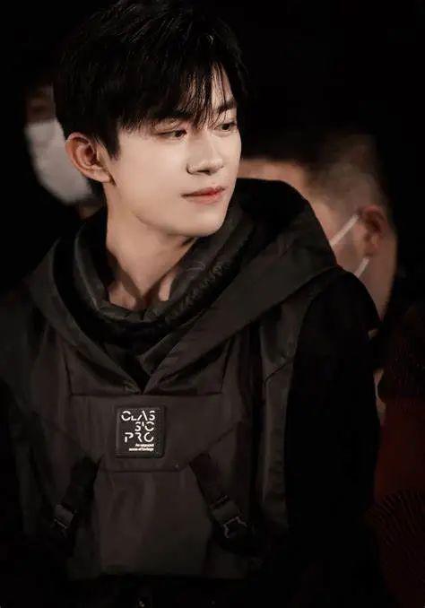 吃瓜娱乐圈抖号,抖号带你揭秘明星幕后故事