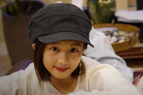 娱乐圈里的人都吃瓜,瓜田李下，揭秘明星们的幕后故事