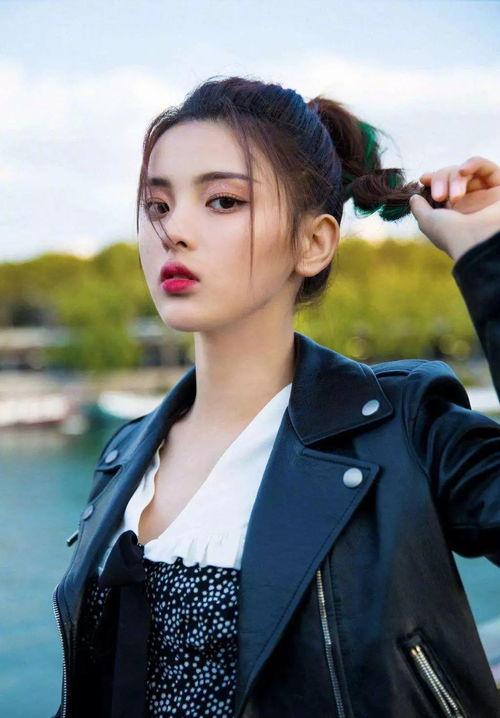 娱乐吃瓜君焦俊艳,娱乐吃瓜界的“瓜王”，揭秘娱乐圈幕后故事