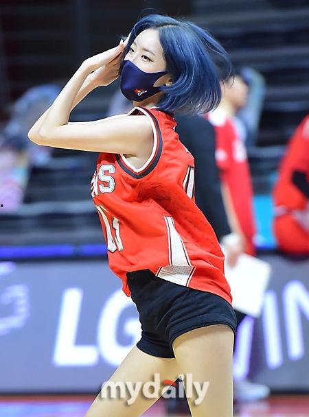 娱乐吃瓜酱蓝球宝贝